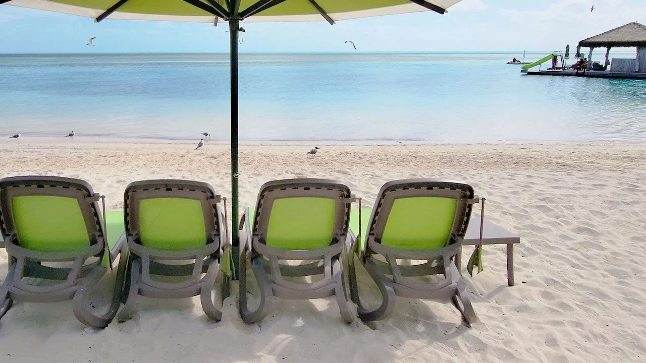 Coco Beach Club on Perfect Day At CocoCay