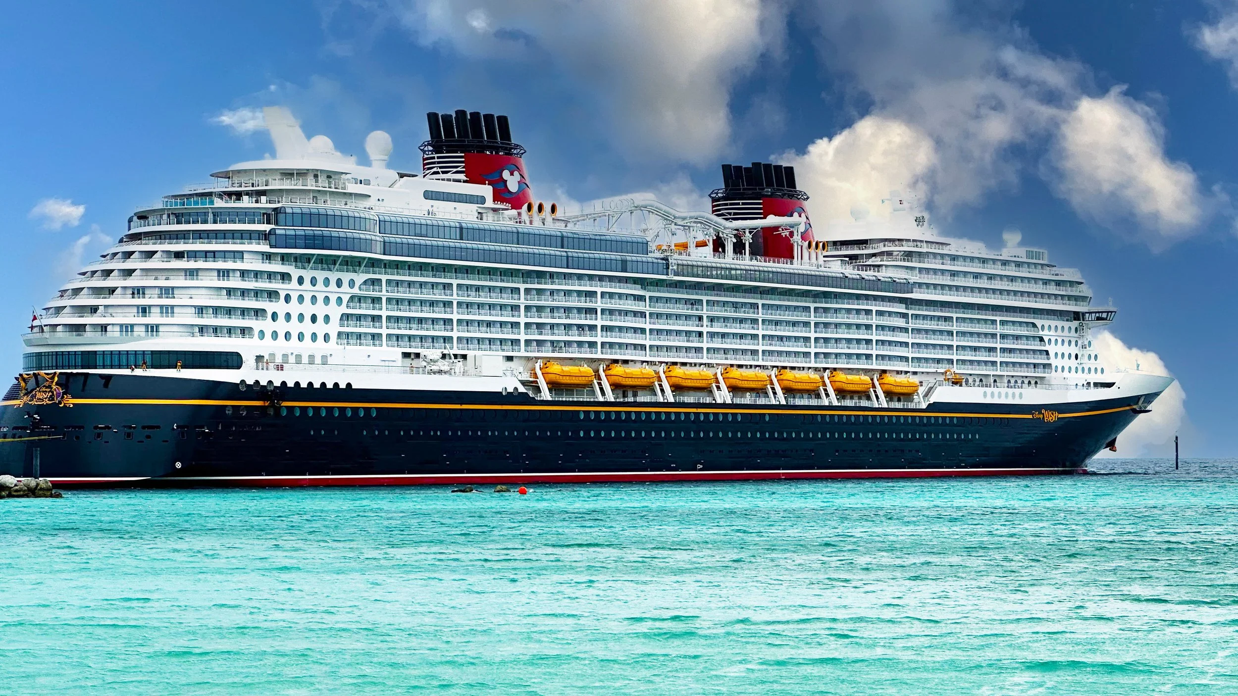 Dining Explained aboard Disney Cruise Lines