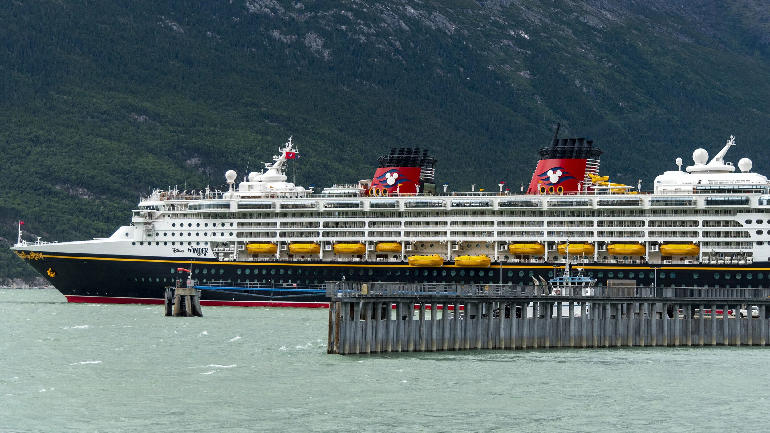 No Sail Order  for 100 Days?! | Cruise Lines News | April 18, 2020