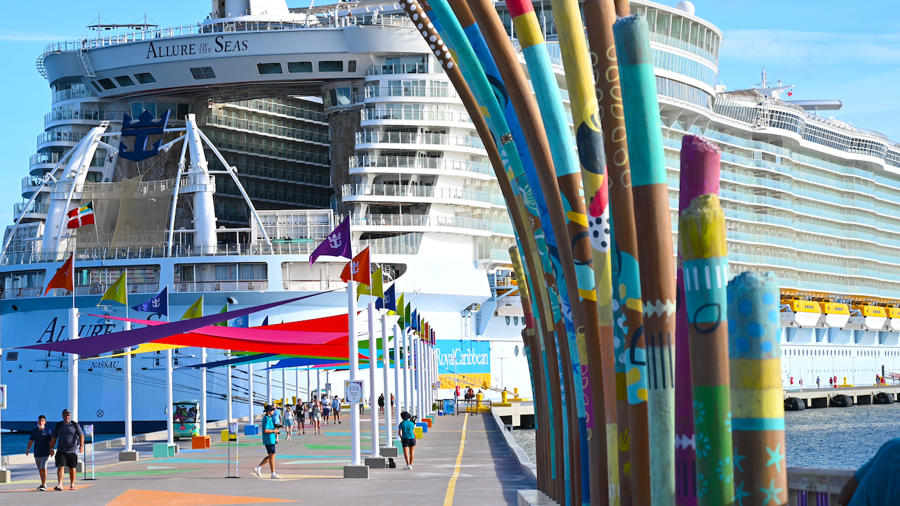 Vaccinated vs. Unvaccinated cruise